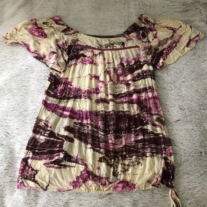 Women’s Purple and White Blouse